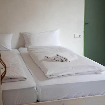 Albgut Gmbh Pc1 Apartament